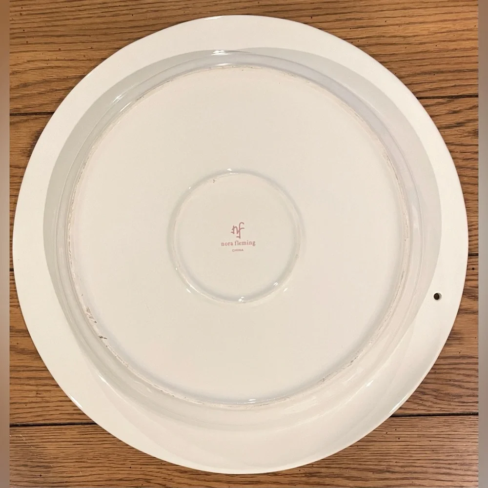 EUC Nora Fleming Retired White Swiss Dot 14.5 inch serving platter - Picture 4 of 6